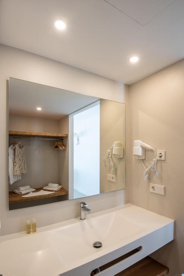 Apartamentos Top Secret Prestige Es Pujols - Formentera Vacaciones Екстер'єр фото